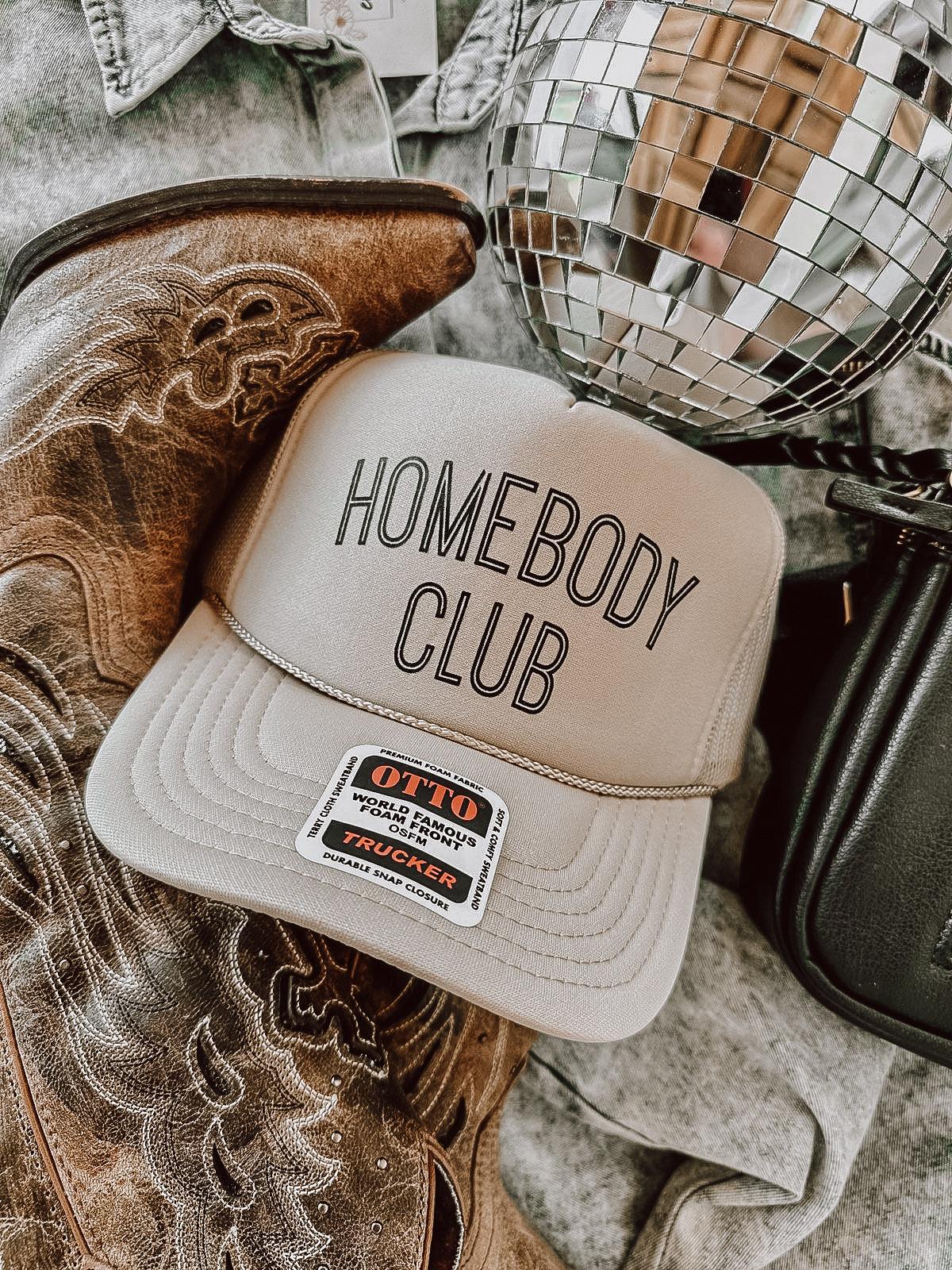 HOMEBODY CLUB TRUCKER HAT