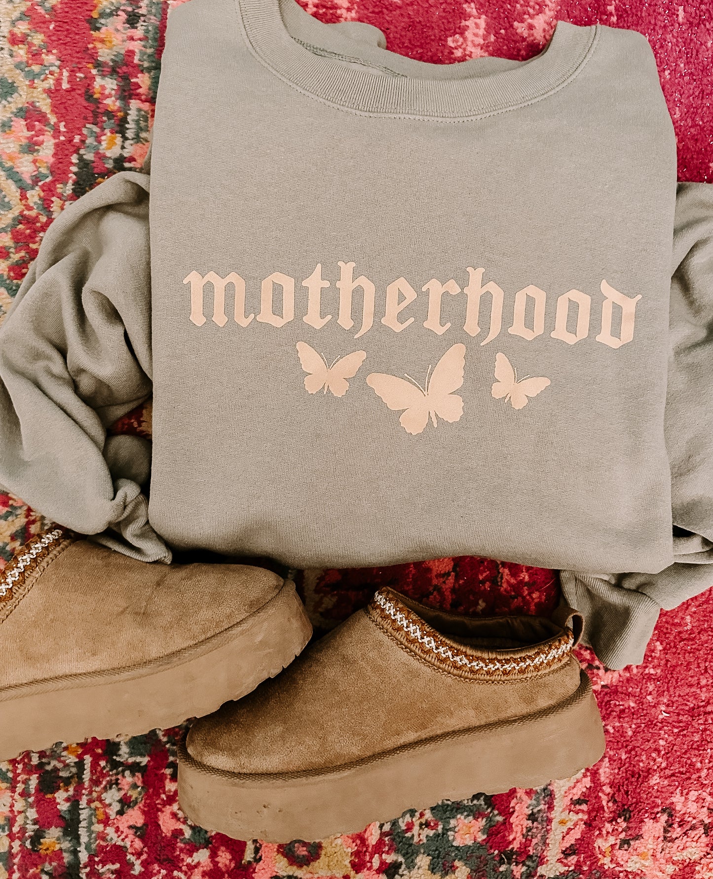 SAGE MOTHERHOOD SWEATSHIRT